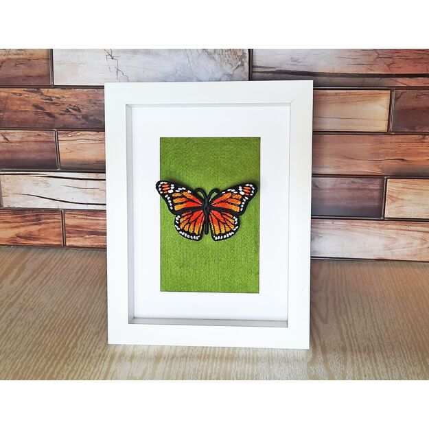 3D Embroidered Picture with MONARCH BUTTERFLY (1) white frame inside 6x8 in 