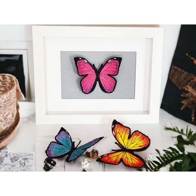 3D Embroidered Picture with BUTTERFLY (1) 6x8 in