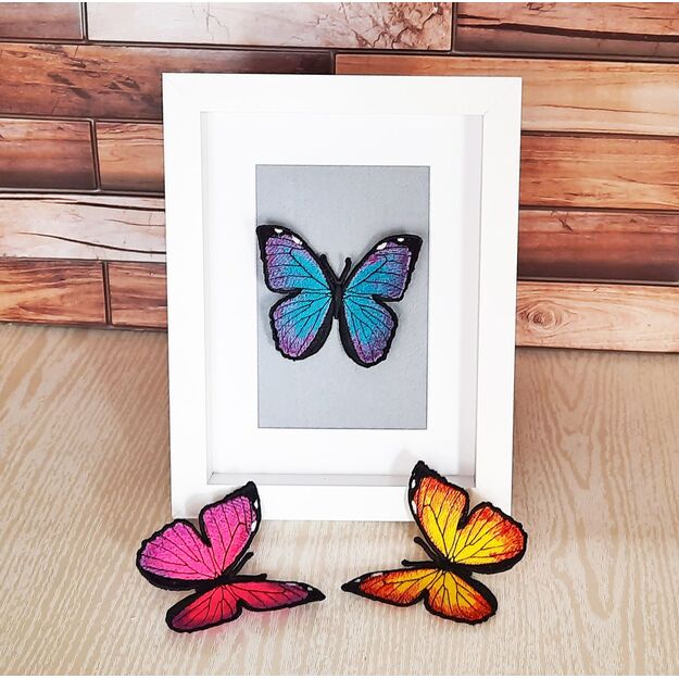 3D Embroidered Picture with BUTTERFLY (1) 6x8 in