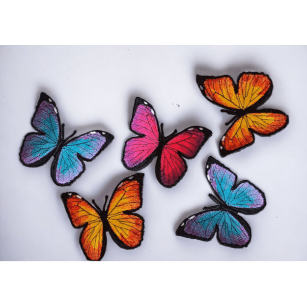 3D Embroidered Picture with BUTTERFLY (1) 6x8 in