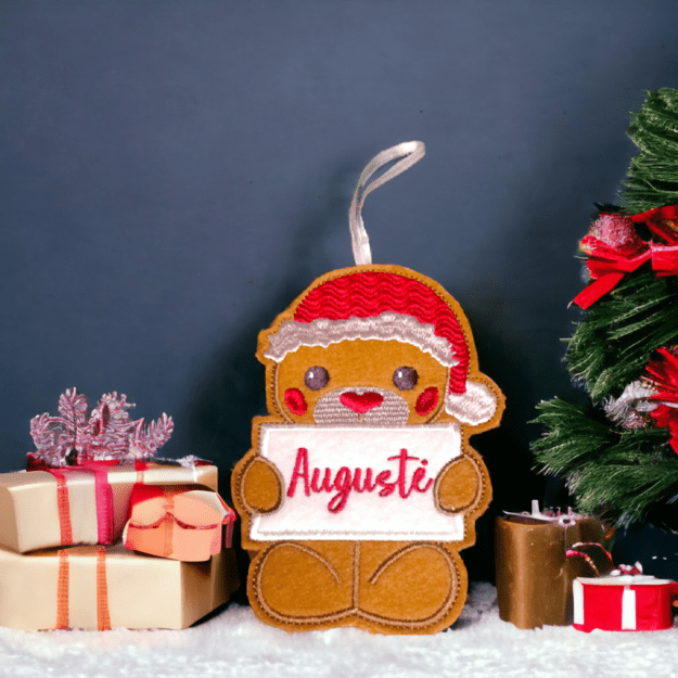 Christmas Tree Ornament - Teddy Bear with name (1pc)